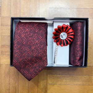 Set de Corbata Vino con Diseño